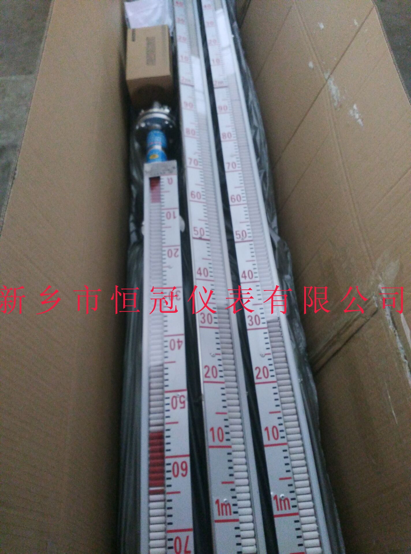 大連訂制的磁性翻板式液位計(jì)已發(fā)貨，李經(jīng)理您保持手機(jī)暢通，以方便接收